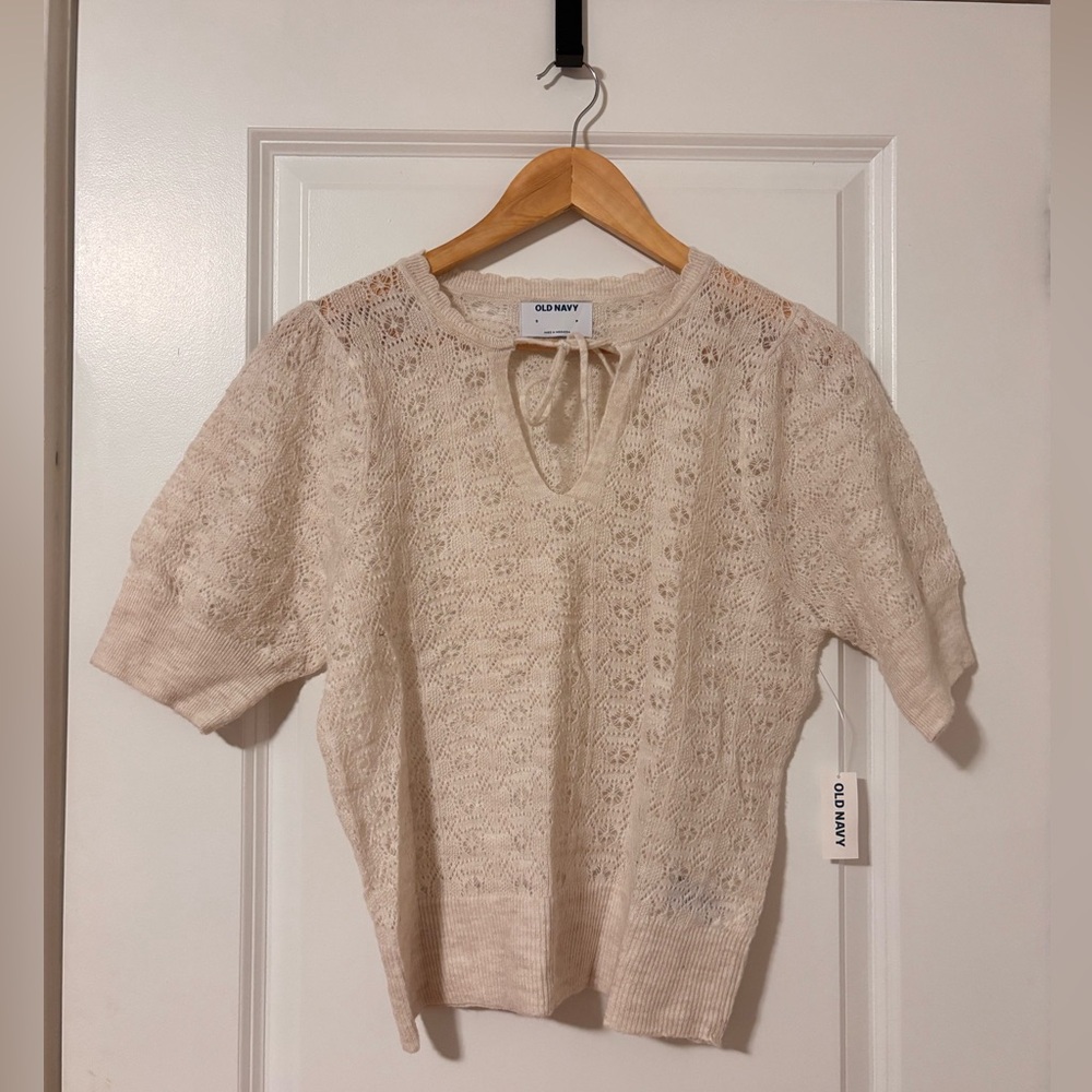 NWT Old Navy Beige Lace Blouse ✨2 FOR 25✨